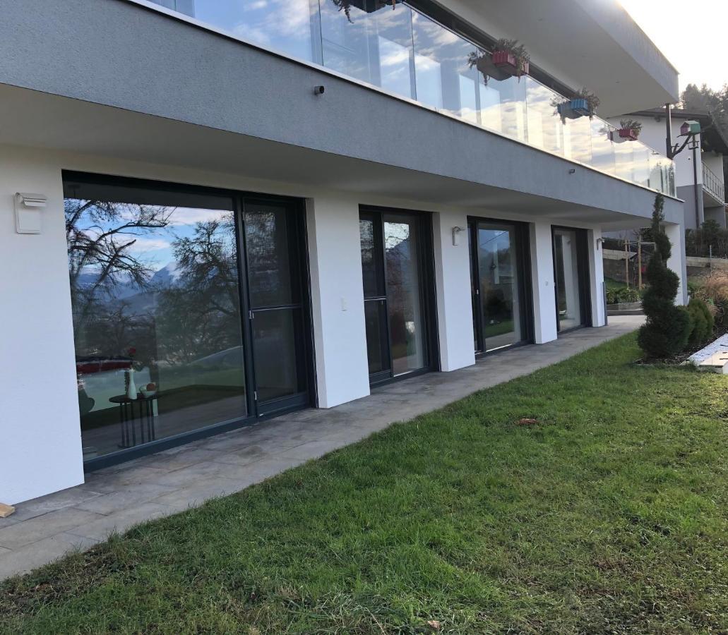 Chicken Hill Apartment Muntlix Ngoại thất bức ảnh